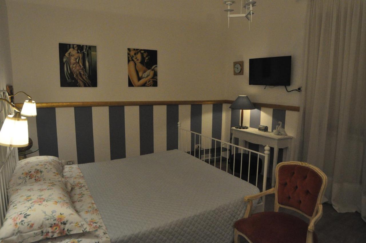 Bed and Breakfast Brenta 12 Мессіна Екстер'єр фото